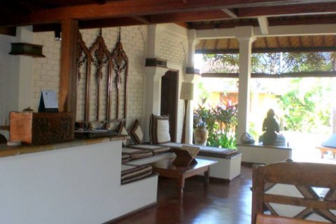 3 bedrooms Villa in Seminyak, Badung, Indonesia No. 1046 2