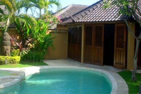 3 bedrooms Villa in Seminyak, Badung, Indonesia No. 1046 10