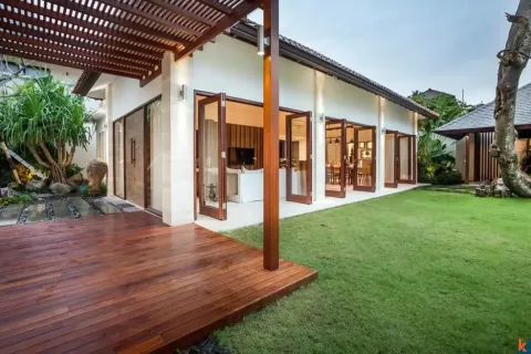 4 bedrooms Villa in Seminyak, Badung, Indonesia No. 10788 5