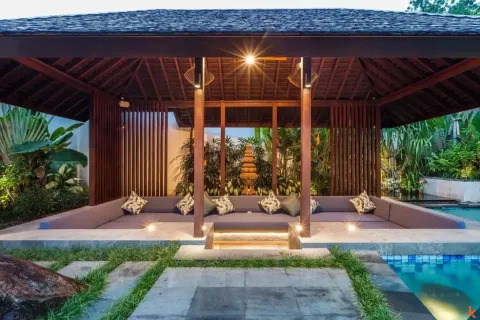 4 bedrooms Villa in Seminyak, Badung, Indonesia No. 10788 7