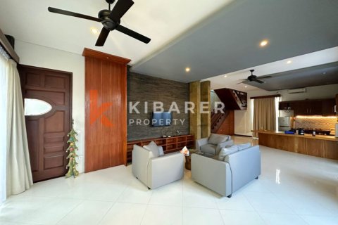 Вилла с 3 спальнями в Легиан, Kuta, Бадунг, Индонезия № 12424 2