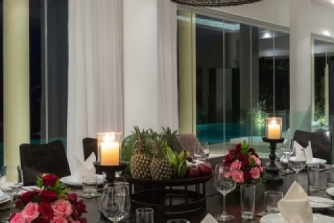 5 bedrooms Villa in South Kuta, Badung, Indonesia No. 612 27