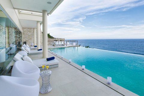 5 bedrooms Villa in South Kuta, Badung, Indonesia No. 612