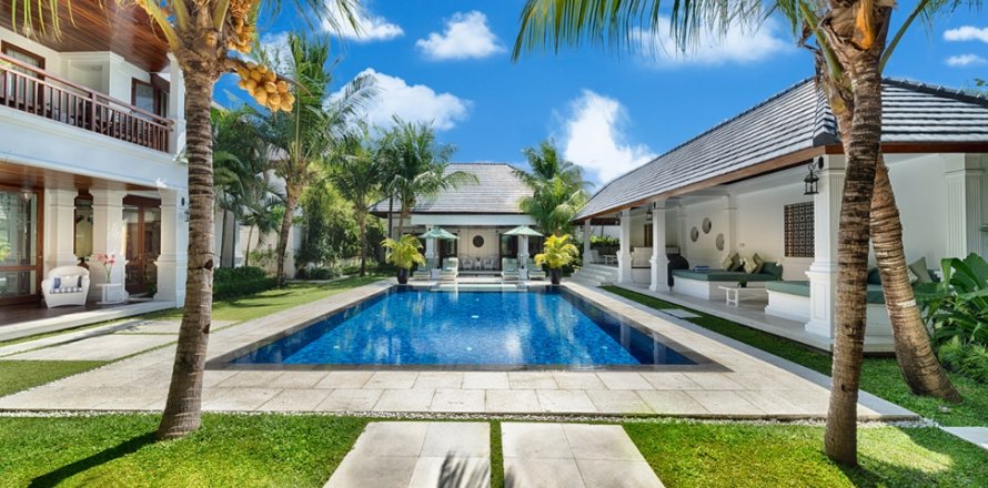 Вилла с 11 спальнями в Seminyak, Бадунг, Индонезия № 610
