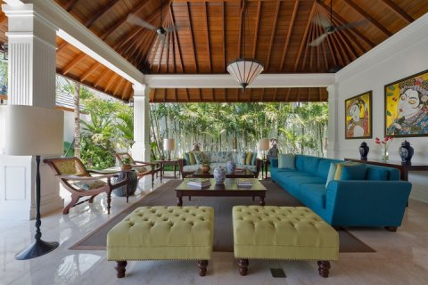Вилла с 11 спальнями в Seminyak, Бадунг, Индонезия № 610 15