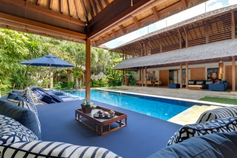 Вилла с 11 спальнями в Seminyak, Бадунг, Индонезия № 610 23