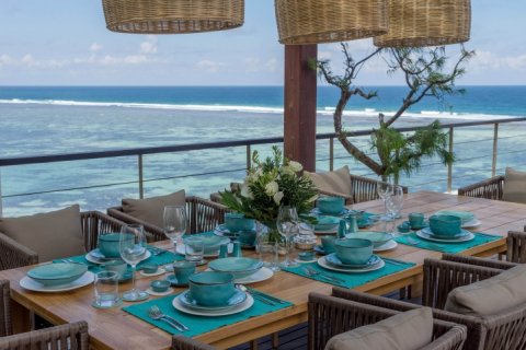 5 bedrooms Villa in South Kuta, Badung, Indonesia No. 613 24