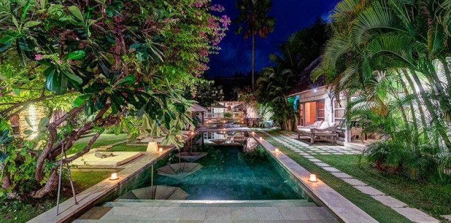 10 bedrooms Villa in Seminyak, Badung, Indonesia No. 607