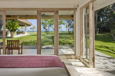 5 bedrooms Villa in Seminyak, Badung, Indonesia No. 611 6