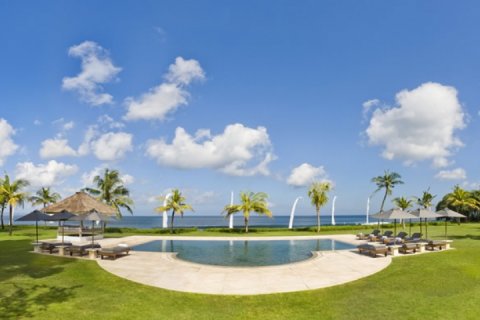 5 bedrooms Villa in Seminyak, Badung, Indonesia No. 611 20