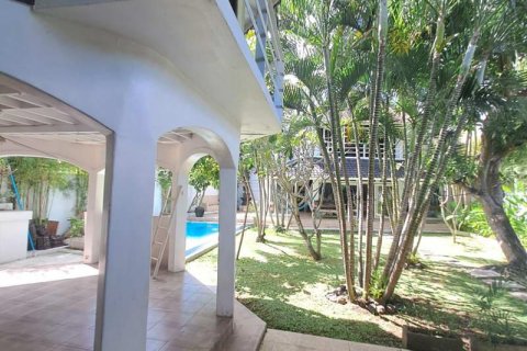 Вилла с 3 спальнями в Canggu, Бадунг, Индонезия № 9043 27
