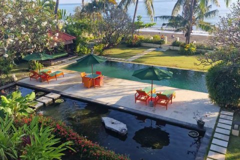 4 bedrooms Villa in Kubutambahan, Buleleng, Indonesia No. 9040 1