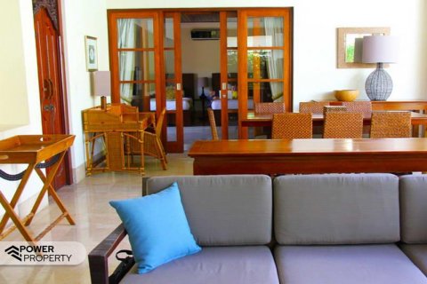 3 bedrooms Villa in South Kuta, Badung, Indonesia No. 9038 12