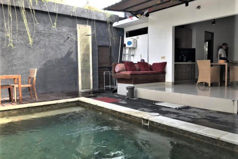 2 bedrooms Villa in Kerobokan, Badung, Indonesia No. 13092
