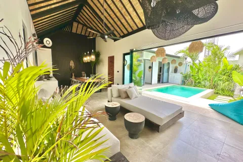 2 bedrooms Villa in Kerobokan, Badung, Indonesia No. 10843 2