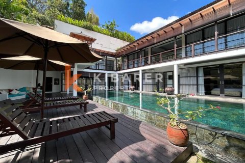 4 bedrooms Villa in Jimbaran, Badung, Indonesia No. 12142