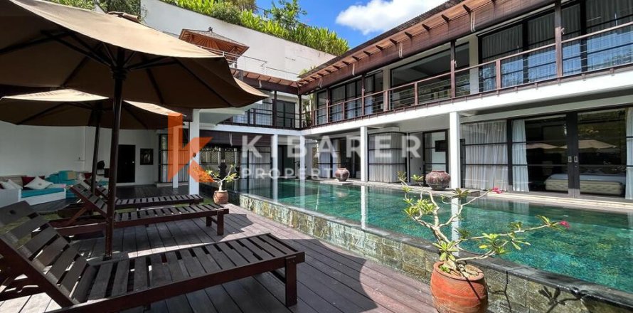 4 bedrooms Villa in Jimbaran, Badung, Indonesia No. 12142