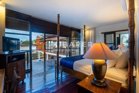 4 bedrooms Villa in Jimbaran, Badung, Indonesia No. 12143 8