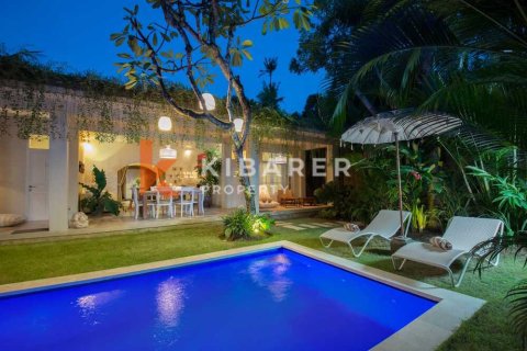 Вилла с 2 спальнями в Seminyak, Бадунг, Индонезия № 12141 3