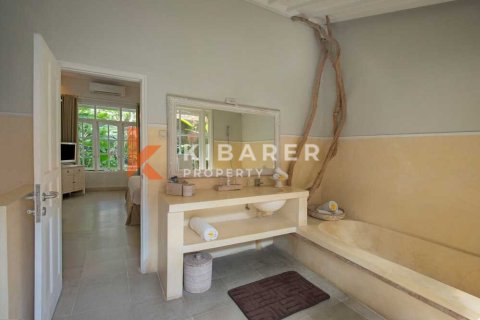 Вилла с 2 спальнями в Seminyak, Бадунг, Индонезия № 12141 11