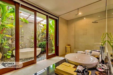 2 bedrooms Villa in Canggu, Badung, Indonesia No. 5414 2