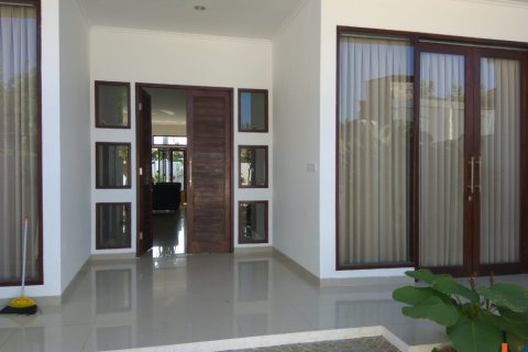 3 bedrooms Villa in Ubud, Gianyar, Indonesia No. 10928 3