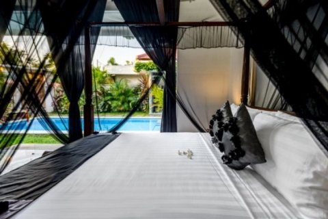 Вилла с 3 спальнями в Seminyak, Бадунг, Индонезия № 1267 12