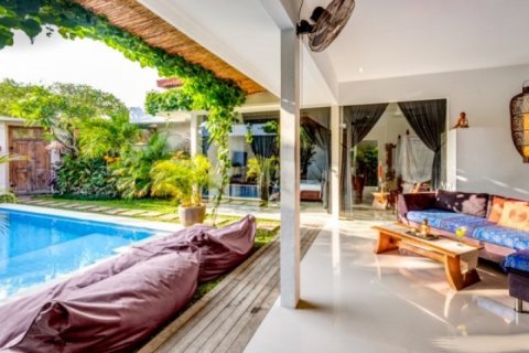 Вилла с 3 спальнями в Seminyak, Бадунг, Индонезия № 1267 4