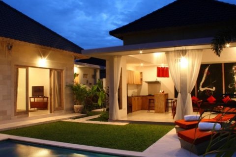 2 bedrooms Villa in Seminyak, Badung, Indonesia No. 1714 18