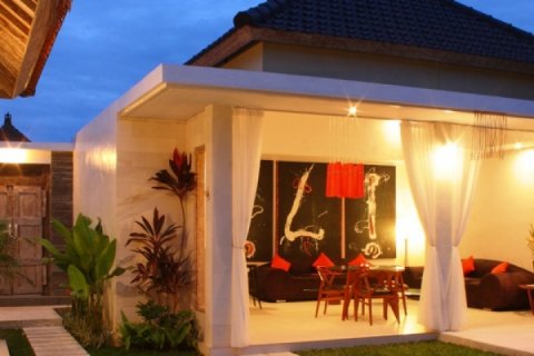 2 bedrooms Villa in Seminyak, Badung, Indonesia No. 1714 3