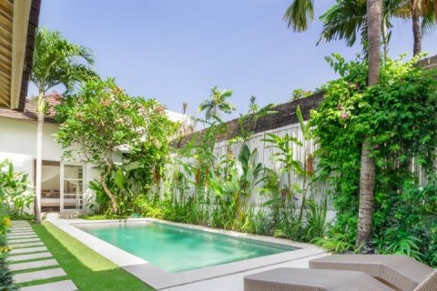 Вилла с 3 спальнями в Seminyak, Бадунг, Индонезия № 1711 2