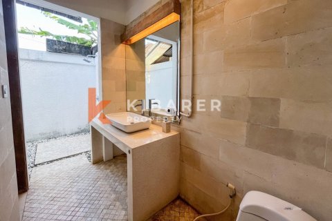 Вилла с 3 спальнями в Kerobokan, Бадунг, Индонезия № 12180 13