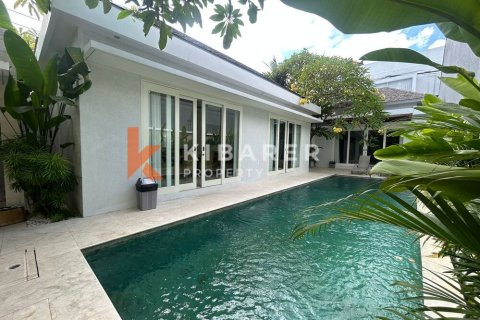 2 bedrooms Villa in Badung, Indonesia No. 12179