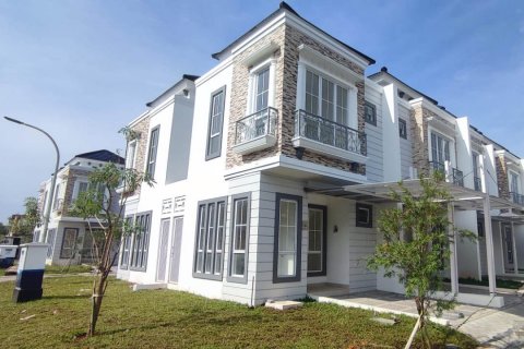 Monaco Town House in Bekasi, Indonesia No. 4268 2