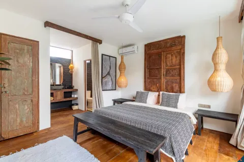 4 bedrooms Villa in Badung, Indonesia No. 10510 22