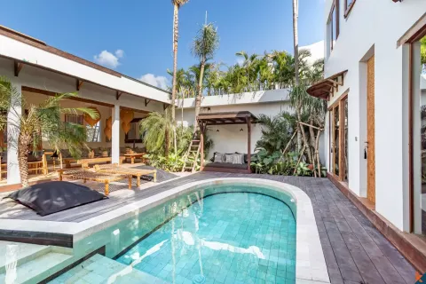 4 bedrooms Villa in Badung, Indonesia No. 10510 6
