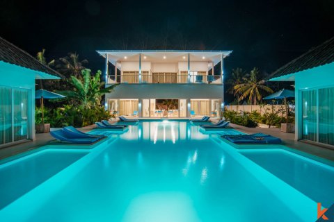 7 bedrooms Villa in Central Lombok, Indonesia No. 10512 2