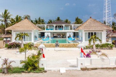 7 bedrooms Villa in Central Lombok, Indonesia No. 10512 3