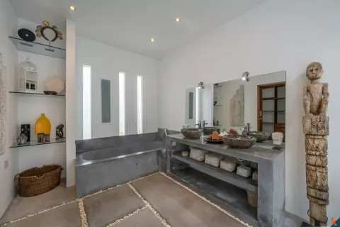 4 bedrooms Villa in Kerobokan, Badung, Indonesia No. 10511 27