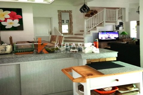 2 bedrooms Villa in Denpasar, Indonesia No. 12977 5