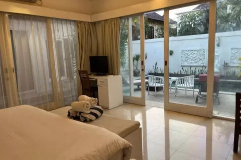 7 bedrooms Villa in Tibubeneng, Badung, Indonesia No. 10899 28