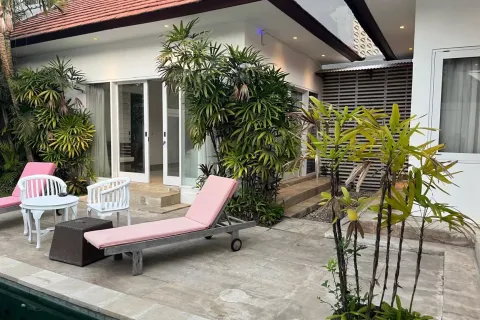 7 bedrooms Villa in Tibubeneng, Badung, Indonesia No. 10899 23
