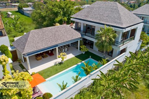 5 bedrooms Villa in Canggu, Badung, Indonesia No. 8228