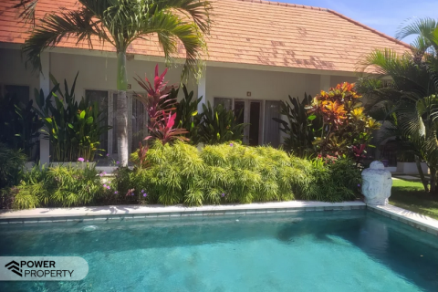 6 bedrooms Villa in South Kuta, Badung, Indonesia No. 8893 6