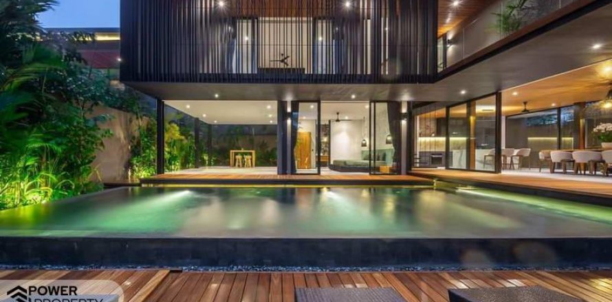 Вилла с 4 спальнями в Seminyak, Бадунг, Индонезия № 9056