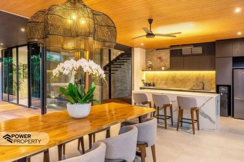 Вилла с 4 спальнями в Seminyak, Бадунг, Индонезия № 9056 5