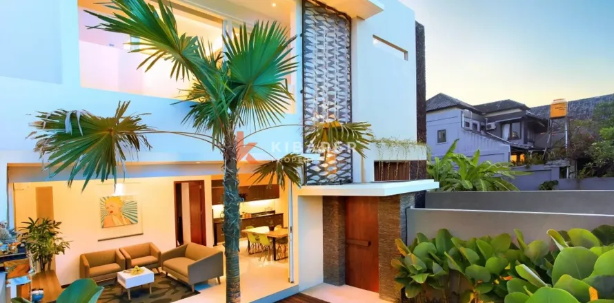 2 bedrooms Villa in Tibubeneng, Badung, Indonesia No. 11758