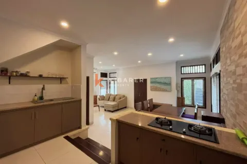 3 bedrooms Villa in Tibubeneng, Badung, Indonesia No. 13313 9
