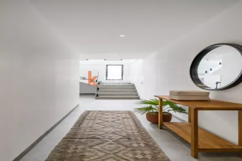 4 bedrooms Villa in Badung, Indonesia No. 13316 11