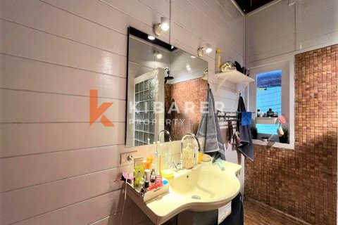 4 bedrooms Villa in Tibubeneng, Badung, Indonesia No. 12792 9